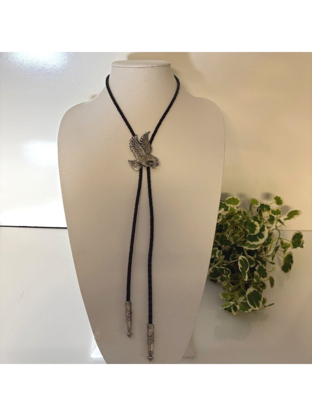 Vintage Mens Bolo Tie Pewter Eagle Pendant Braided Black Leather Cord EJC 1989
